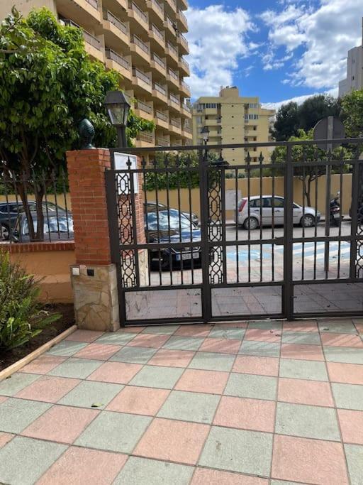 Estudio En Fuengirola Con Vistas Al Mar Εξωτερικό φωτογραφία